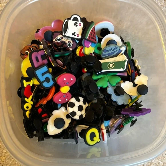 COPY - Approximately 100 crocs accessories - Picture 1 of 2